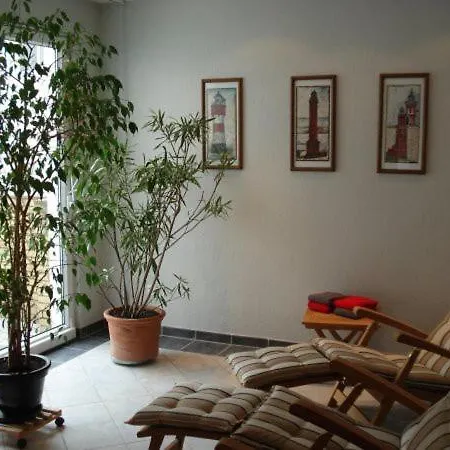 Kleines Logierhaus 01